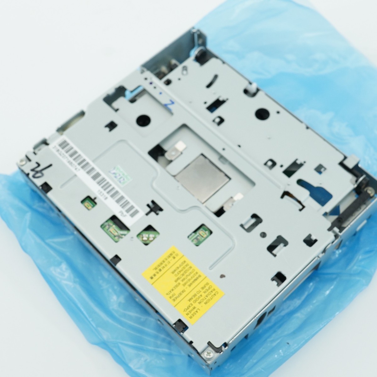 PANASONIC Matsushita 6 disc CD changer Mazda VW TOYOTA FORD E9060A