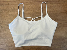 PINK Victoria's Secret Pure White MEDIUM Ultimate Lightly Lined Crop Sport Bra