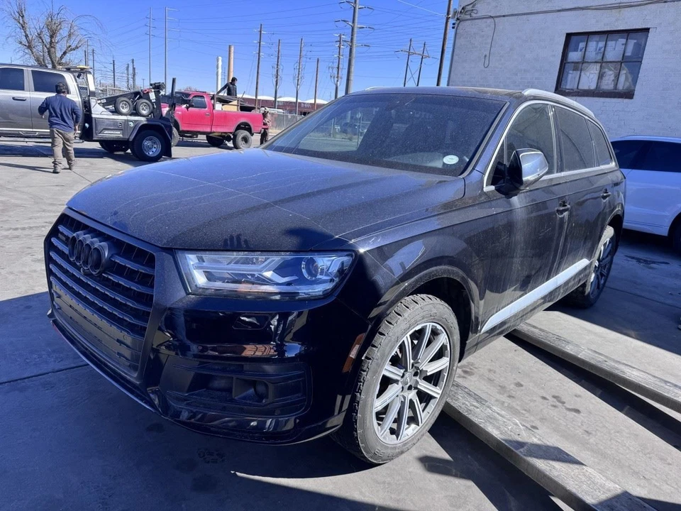 Q7 AUDI   2018 Rocker Panel Moulding 630672 - Image 3 of 4