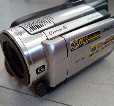 SONY HDR-XR500V デジタルHD ビデオカメラ レコーダー Sony HDR-XR500V High Definition Handycam Camcorder Video Camera