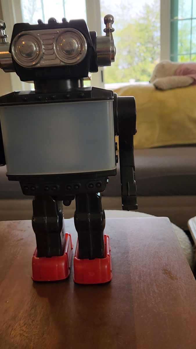 S H HORIKAWA JAPAN SUPER EXPLORER WIDE SCREEN TELEVISION TV ROBOT