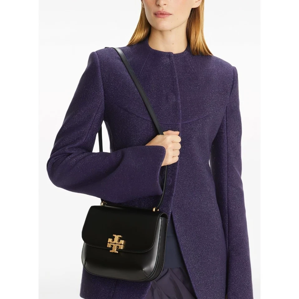 Alforja delgada Tory Burch Eleanor negra OS Foto 2 de 4