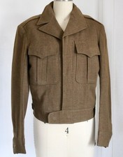 Vintage Mens 34R WWII OD Green Wool Crop USA Military Field Jacket WW2