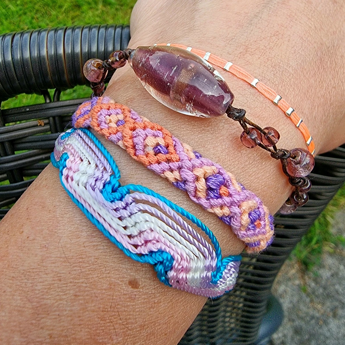 Woven Friendship Bracelets Set of 4 Cotton Silk String Bands Glass Wristband