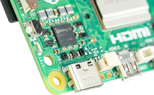 Raspberry Pi 5 8GB - Picture 2 of 3