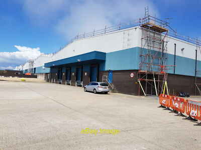 Photo 6x4 Large warehouse of John Wiley & Sons Ltd Bognor Regis Oldlands  c2020