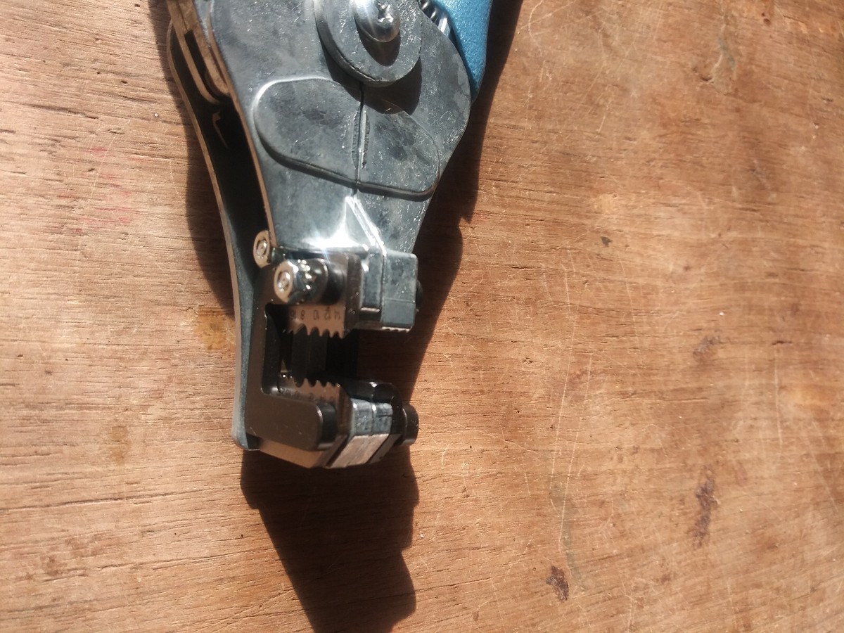 Ideal 45-092 Stripper - Blue 783250450923| eBay