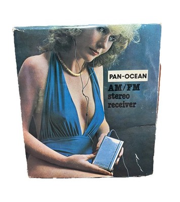 Vintage Walkman FW-36 Girl 70s Shorts Top FM Stereo AM Receiver New In Box