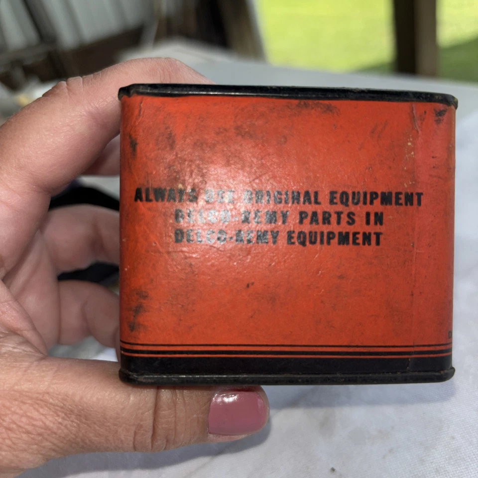 Tapa Distribuidora Cilindro Delco Remy 1838100 GMC 1941 HECHA EN EE. UU. Foto 2 de 4