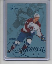 2025-26 Flair Hockey Artturi Lehkonen Forecheck Blue Ice #/25 Colorado Avalanche