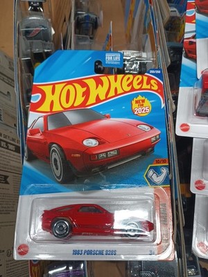 ホットウィール ⑧ ⑩ Hot Wheels 1983 Porsche 928S #10/10 Muscle Mania Series/ 2025-1/64