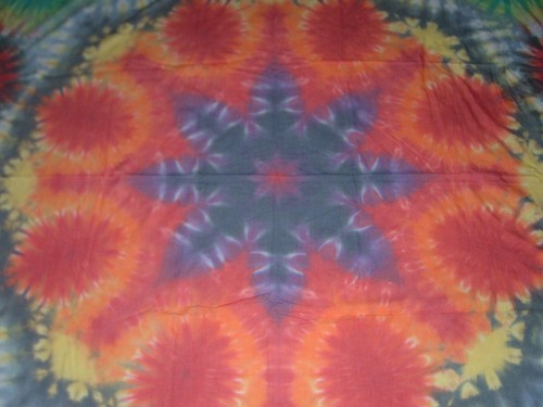 Tie-Dye Twin Sheet Tapestry : 65" x 107" - Picture 2 of 3