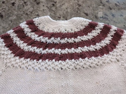 Beautiful Handmade White & Burgundy Sweater. Children's Large Approximately. See - Picture 6 of 11