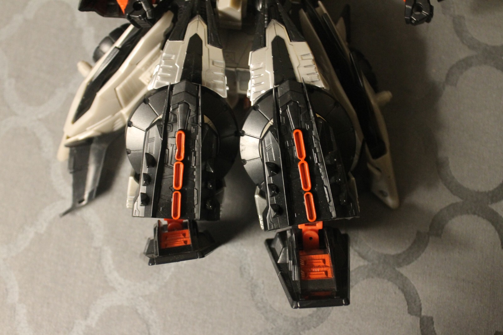 Picture 3 of 8