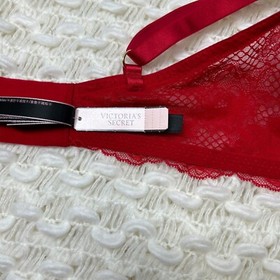 Victoria's Secret Very Sexy Push-Up Bra Color Red Pick a Size NEW WITH TAGS