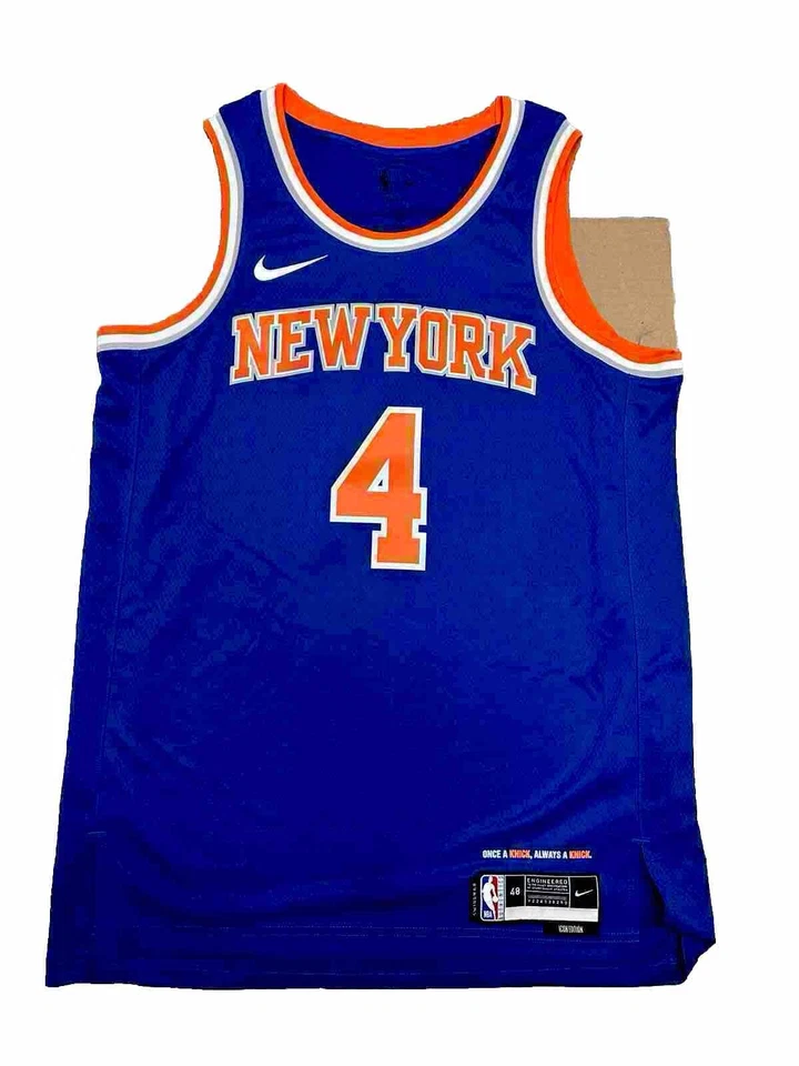 Derrick Rose New York Knicks Basketball Signed Autographed Jersey “PSA COA” - Image 4 of 4