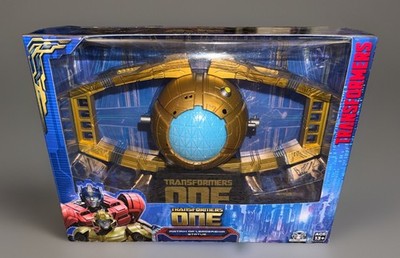 Transformers ONE Autobot Matrix of Leadership Statue Culture Fly Hasbro NIB