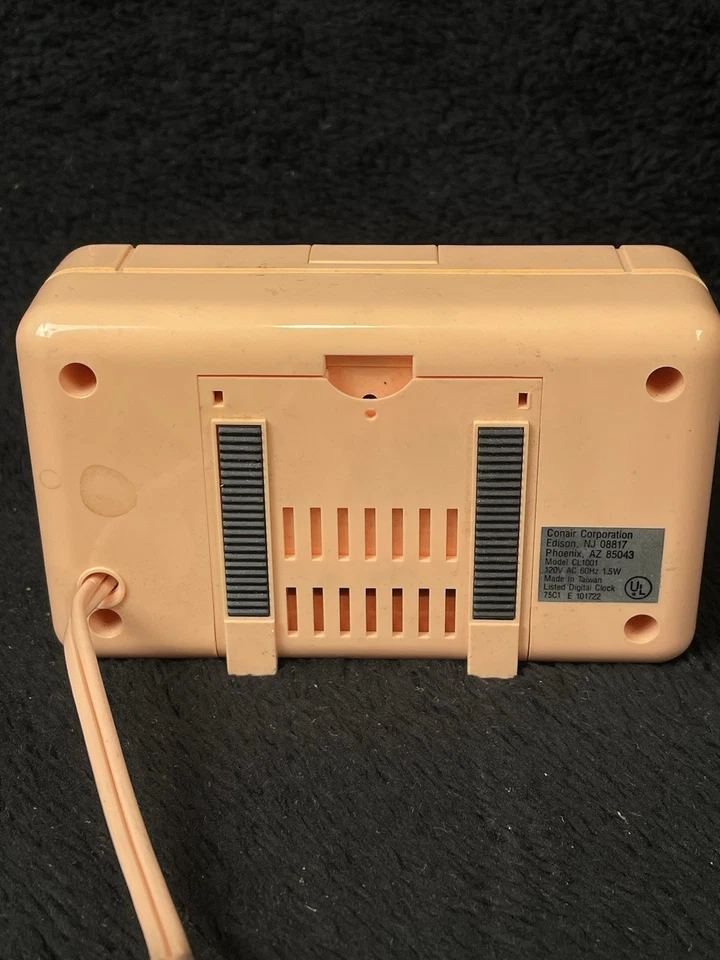 Reloj Despertador Conair Modelo CL1001 Rosa Inclinable Mesita de Noche De Colección Retro ¡FUNCIONA! Foto 3 de 4