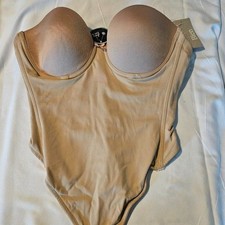 Va Bien NWT beige low back shapewear 34B