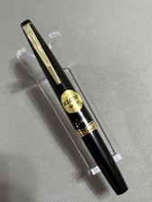 Pilot Elite Fountain Pen Gold Tone Medium Black Unused Japan Writing Instrument