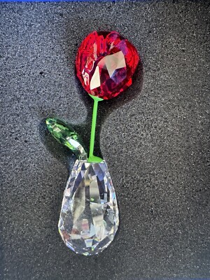 Swarovski Flower Dreams Red Rose Figurine #5254323 Crystal Flower