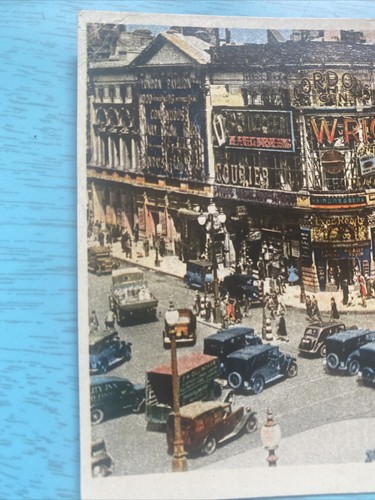 Postcard - Piccadilly Circus - London, England - Picture 3 of 7