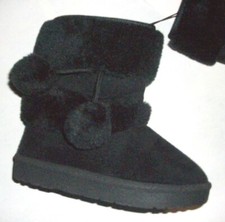 NWT Child Young Girls 8 Soft Black Fleece Boots Faux Fur Pom Poms Free Ship