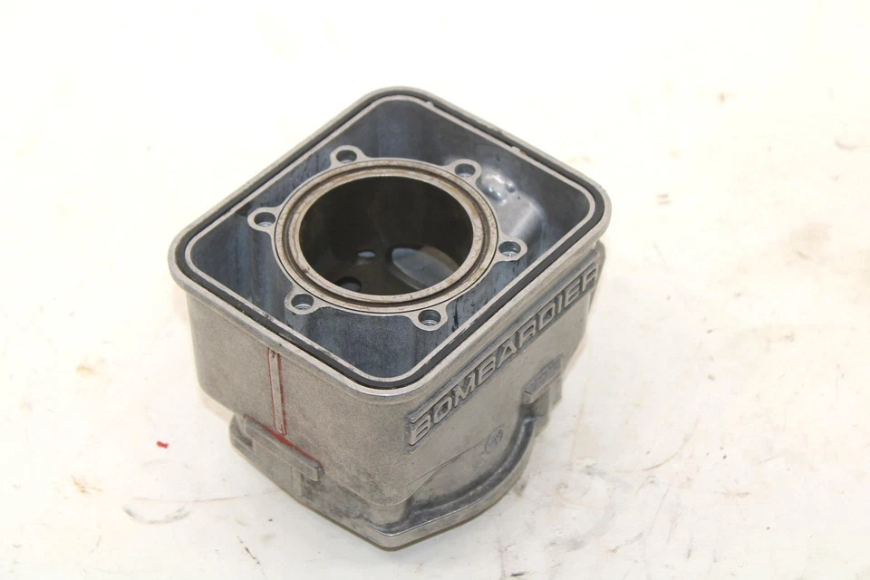 Ski-doo Formula Sls 500 L/C 1996 OEM cilindro de diámetro STD 65,5 420923145 SS66 Foto 4 de 4