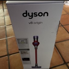 Dyson V8 Origin 115 AW Cordless Stick Vacuum Cleaner SV25 - New RED