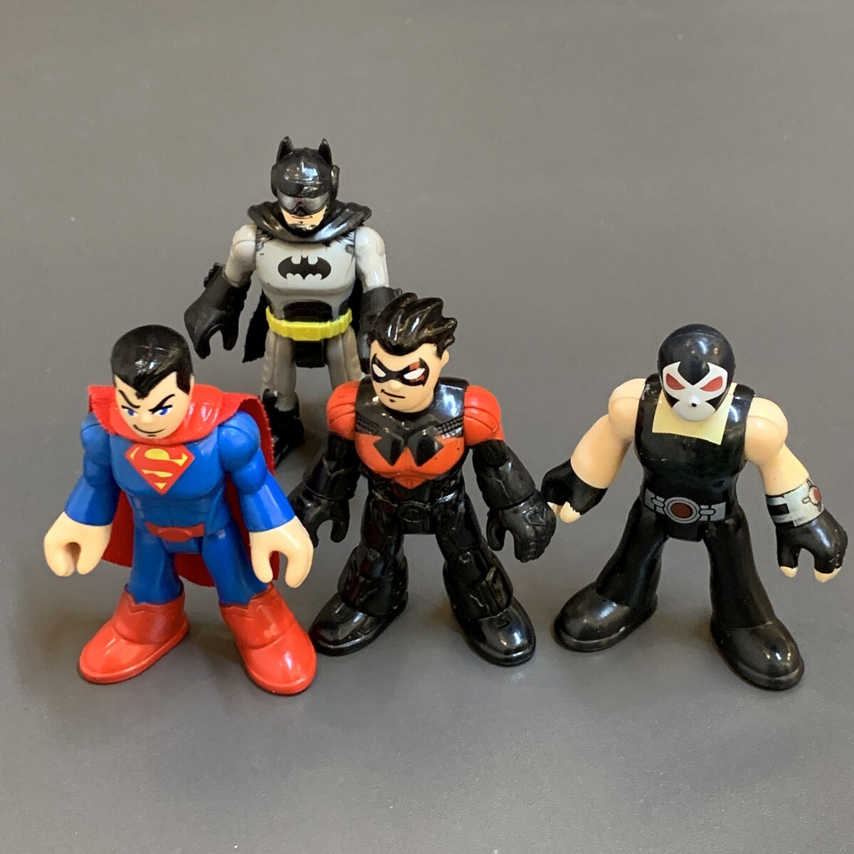 LOT 14 Fisher-Price Imaginext DC Super Friends COMICS figure ROBIN