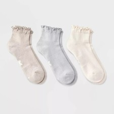Women's Cushioned Ruffle 3pk Athletic Ankle Socks