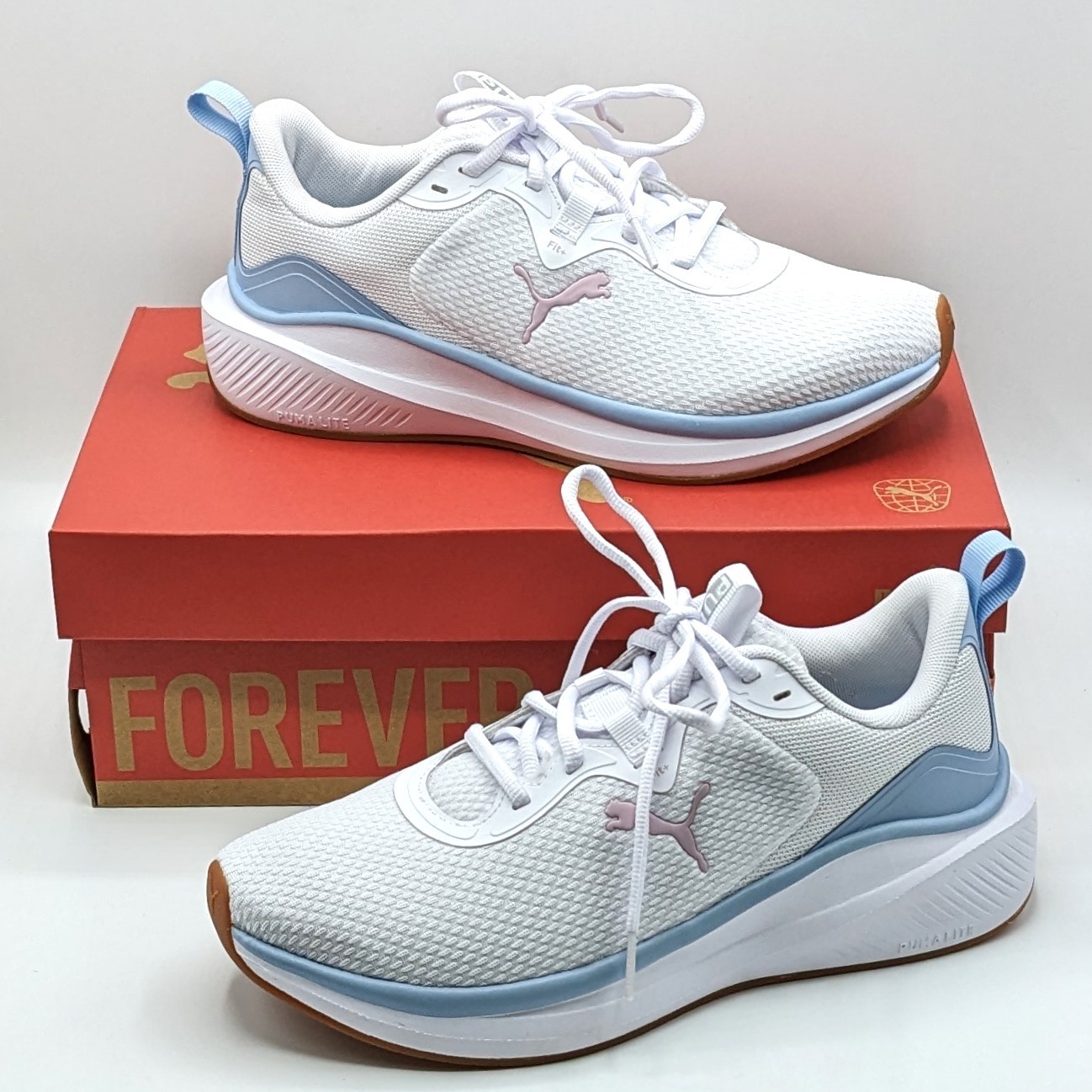 PUMA “Skyrocket” Women’s Light Weight Performance Shoes (White/Blue/Pink) - NEW