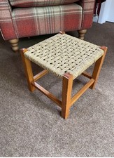 Vintage Stołek Tkany stołek Vintage Podnóżek Trawa morska