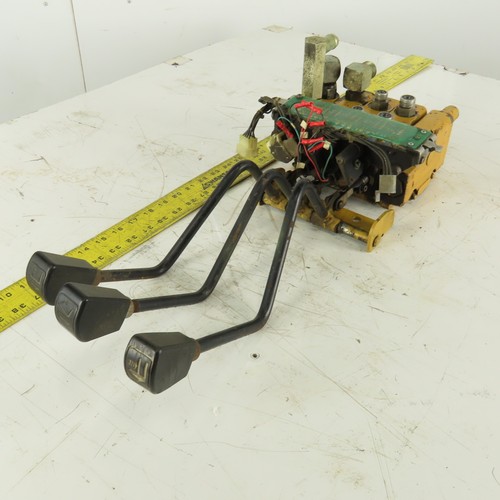 Caterpillar Mast Hydraulic Spool Valve Hand Control  From a M350 Forklift - Foto 6 di 9