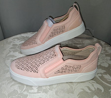 VIONIC Perf NEW KIMMIE Women's Slip-On Supportive Sneaker US 8 M Roze Pink Suede