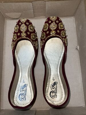 Indian Pakistani Khussa/Maroon/Size 6/New