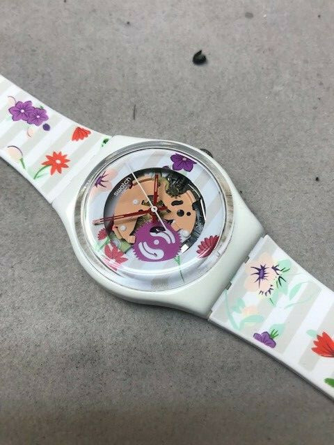Swatch Watch  display picture 1