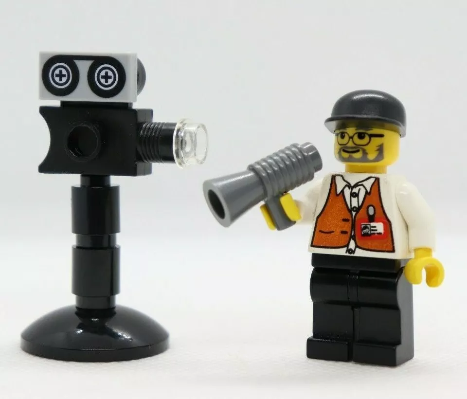 Director 1352 1382 1376 1349 1356 Movie Studios AMC LEGO