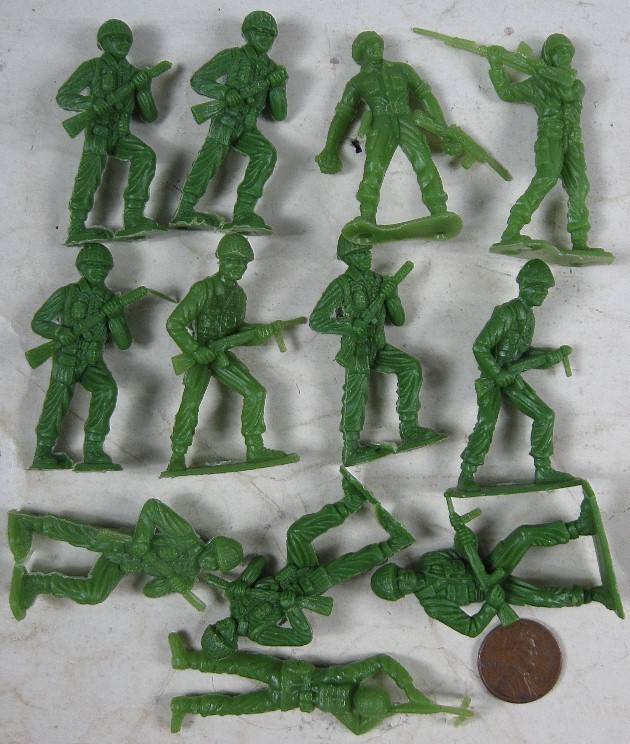 Lot of Vintage Estate Toys Plastic Army Men Set | eBay