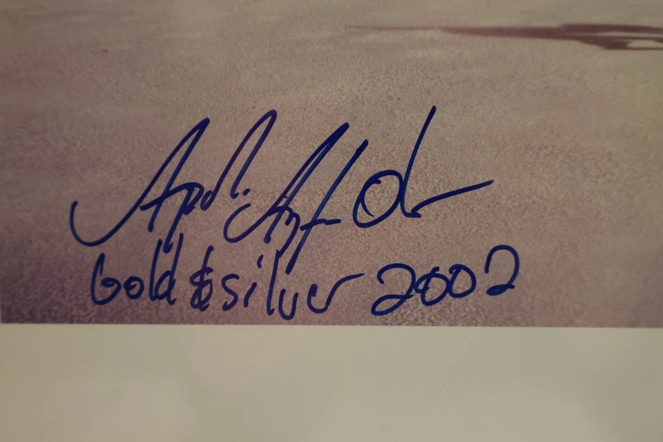 Apollo Anton Ohno Inscribed "Gold & Silver 2002" Salt Lake 2002 Photo - Image 2 of 3