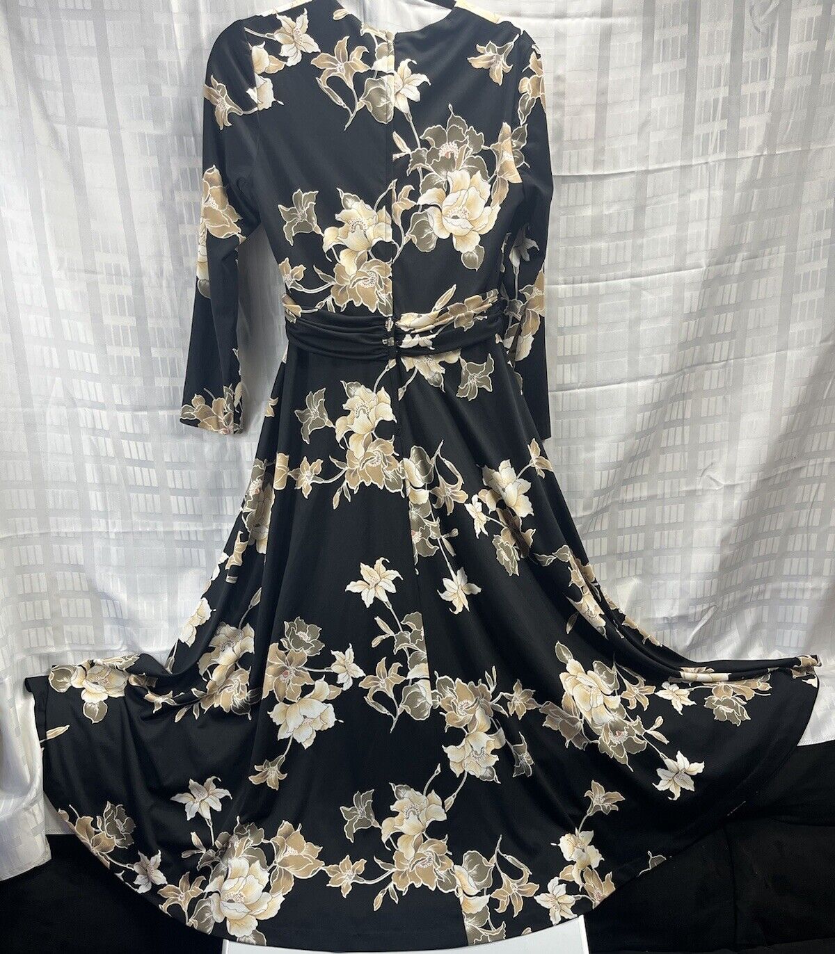 Women Black  Floral Maxi Dress Size S - image 2