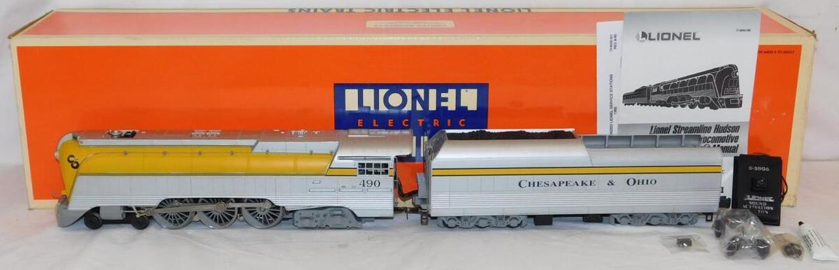 Lionel 6-18043 C&O Chessie Semi-Scale Hudson Streamlined