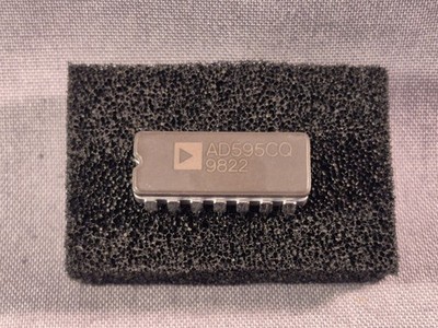 AD595CQ Thermocouple Amplifier External Sensor Voltage Output 14-CERDIP