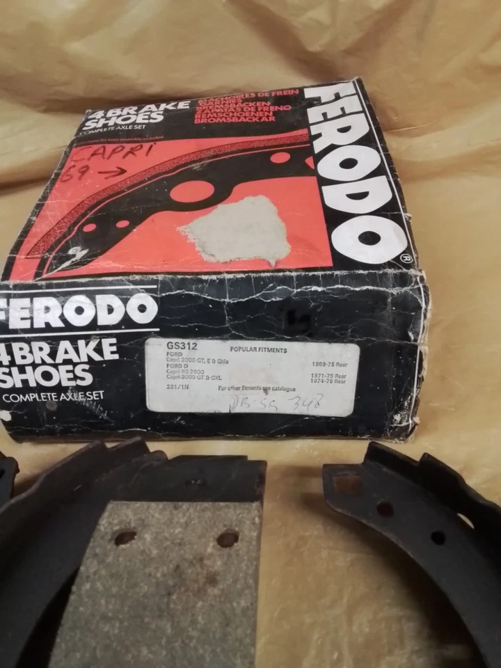 ZAPATAS FRENO TRASERO FORD CAPRI 3000E 3000GT 3000GXL 1969-75 Foto 2 de 3