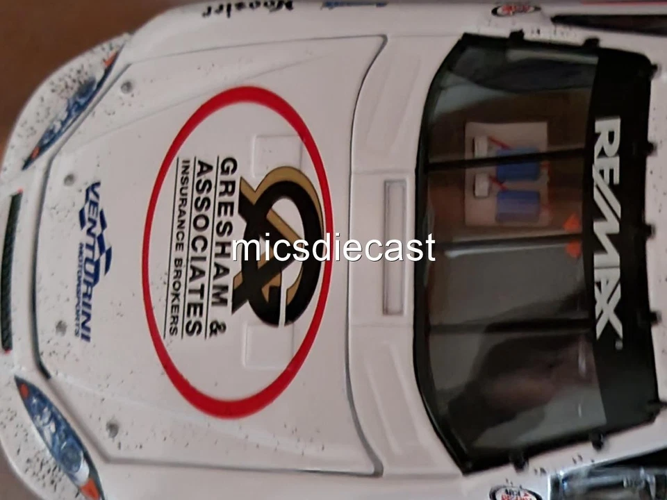 XRARO 2008 Joey Logano #25 Carrera Joe Gibbs Racing Aceite Diecast 1/24 ARCA NUEVO EN CAJA Foto 3 de 4