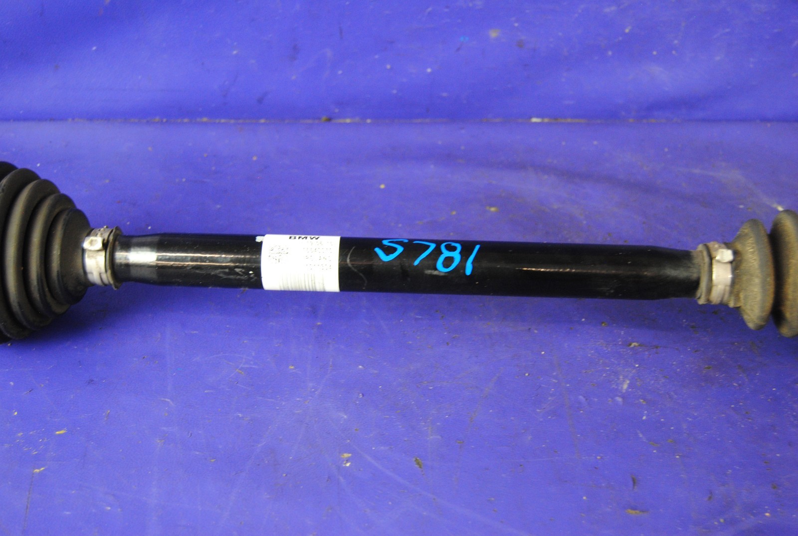 14-19 BMW i8 Rear Right Passenger Side CV Axle Shaft Assembly 33208611320 OEM