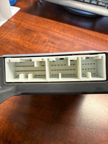 Honda Accord 05 06 07 Battery Control Module 1K000-RCJ-A02 - Picture 3 of 6