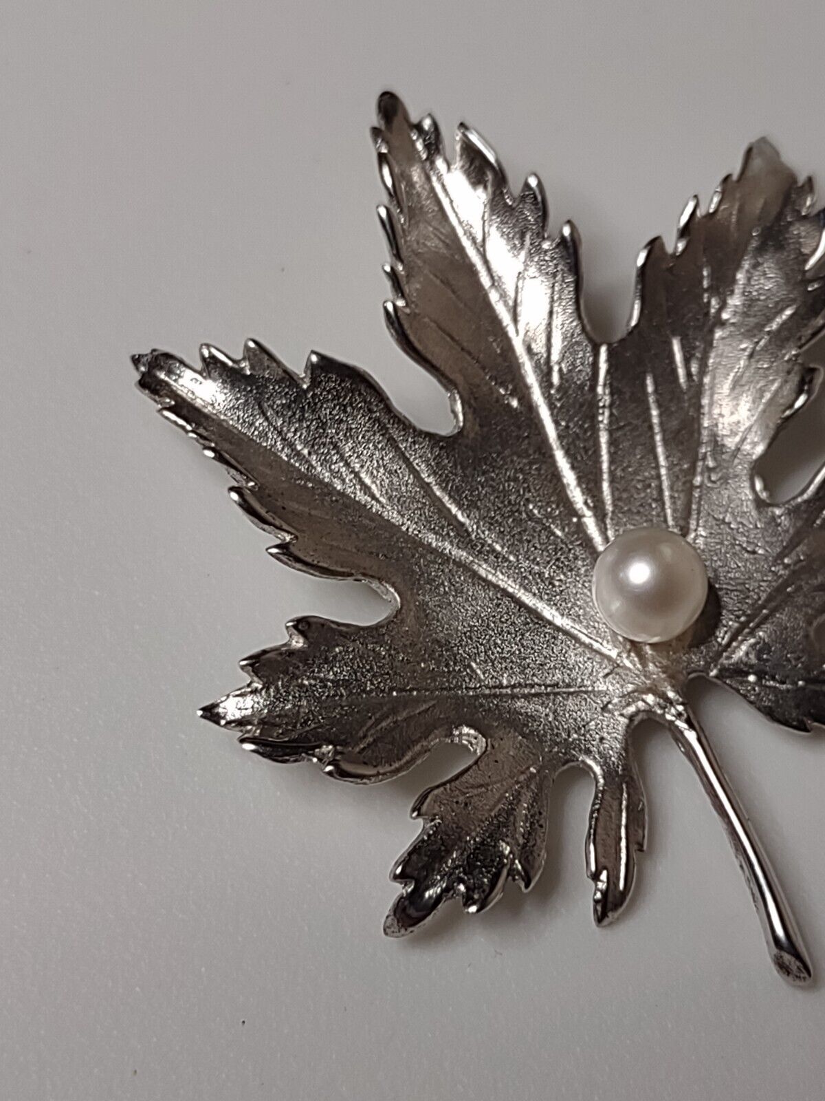 Vintage Sterling Silver And Faux Pearl Leaf Brooch - image 5