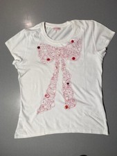 Ellisborough white tee with cluster button bow sketched in red highlighted with