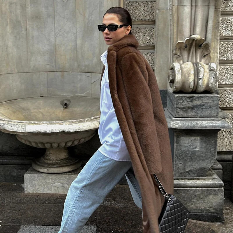 スローブイエナ　Mink Fake fur Coat Dallas | Scandinavian Pearl Beige Mink Fur Coat With Lavish